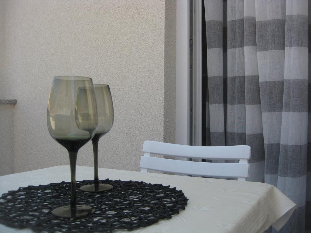 Apartman Jurica Komiza Ngoại thất bức ảnh