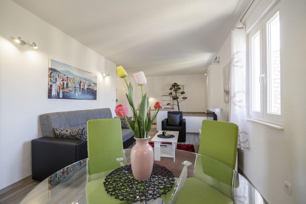 Apartman Jurica Komiza Ngoại thất bức ảnh