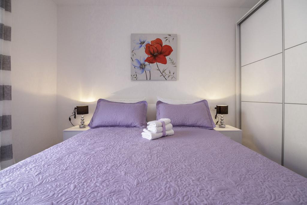 Apartman Jurica Komiza Ngoại thất bức ảnh